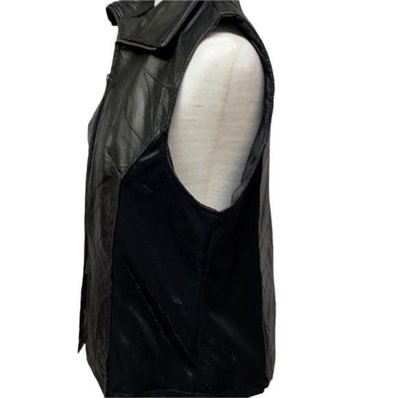 Leather & Soul Leather Vest - Picture 2 of 6